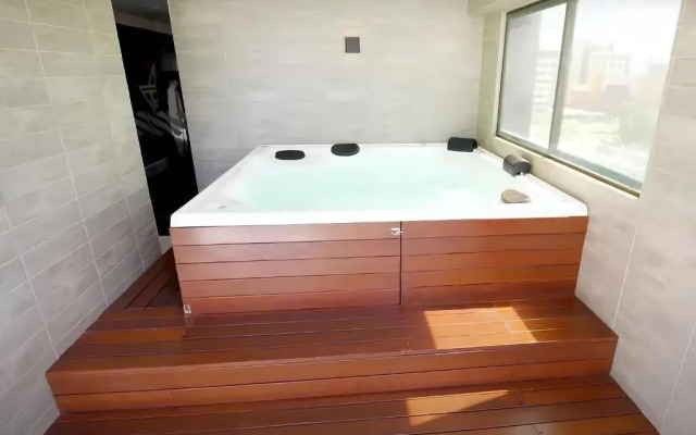Arpoar Suites By Day By Day