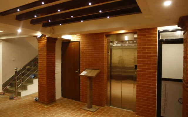 Hotel Shreesu