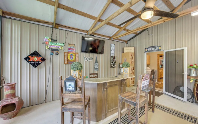 Jefferson Vacation Rental With Golf Cart!