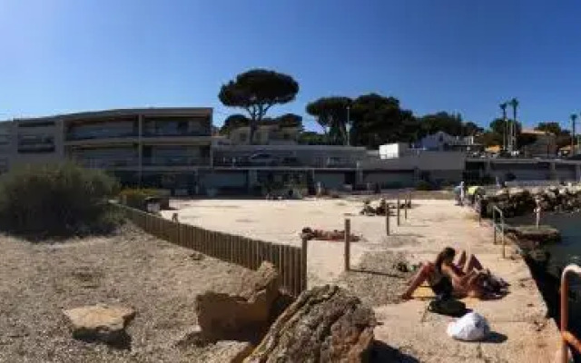 Plage St Jean Residence Le Golfe D Azur