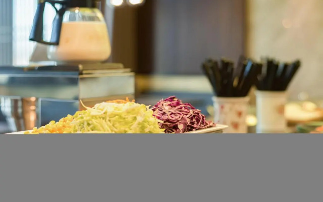 Rezen Dong Hotel (Changchun International Convention and Exhibition Center)