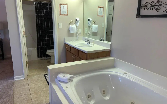 Whispering Pines 114