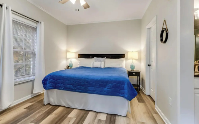 Cascade Lane 515