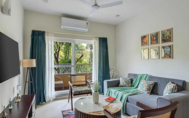 Pebble 1 BHK Apartment by tisyastays