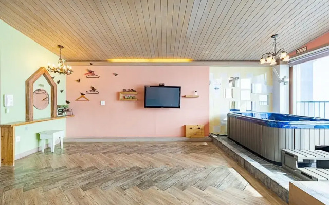 November Resort