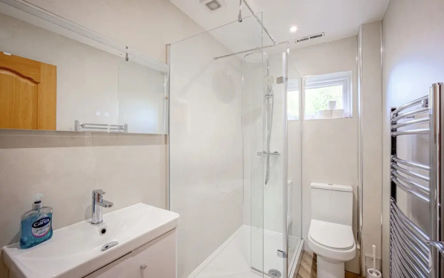 Impeccable 2-bed Apartment in Carlisle