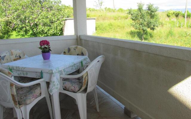 Apartmani Roza Lopar