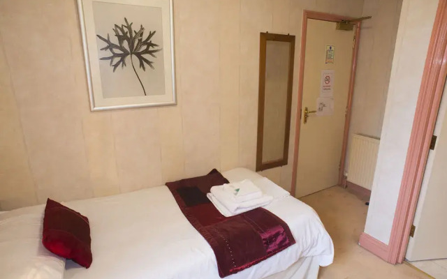 Station Hotel