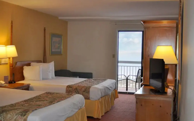 Castaway Beach Inn & Swim Up Bar