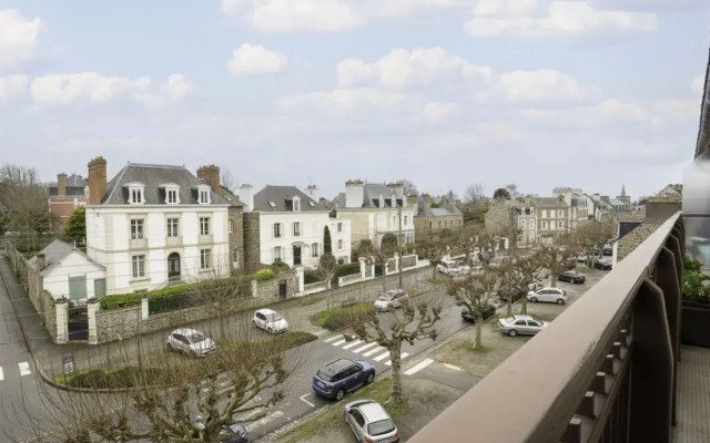 Apartment Cardella Saint Malo