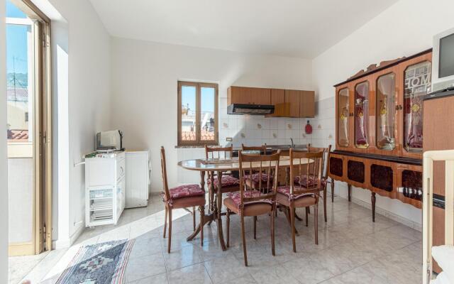 Snug holiday home in Mirto with a private terrace