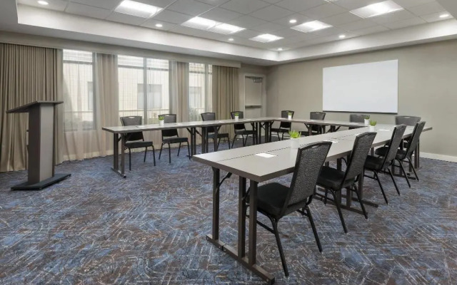 Residence Inn Long Island Garden City