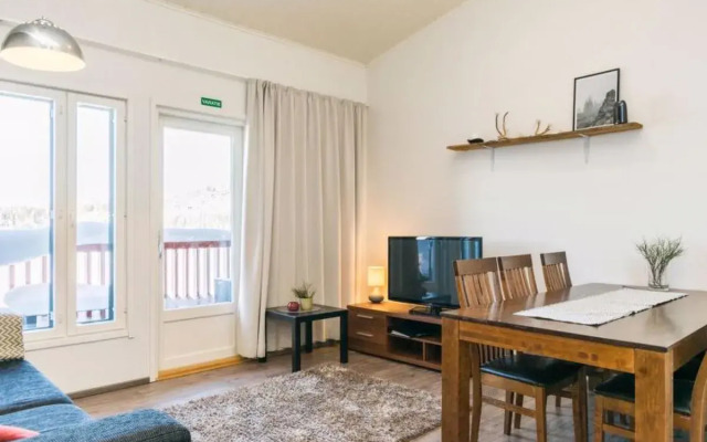 Skivillas 61 ukkohalla (b4)