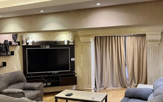 Rosa Black Baccara Suites W Gym