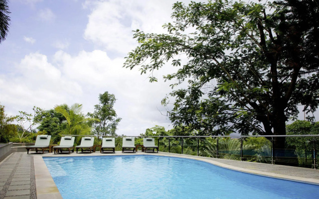 Thara Bayview Villa