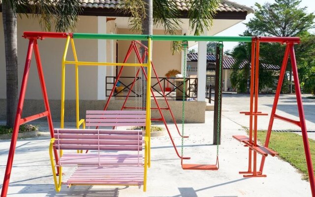 Baan Rai Naam Ing Resort