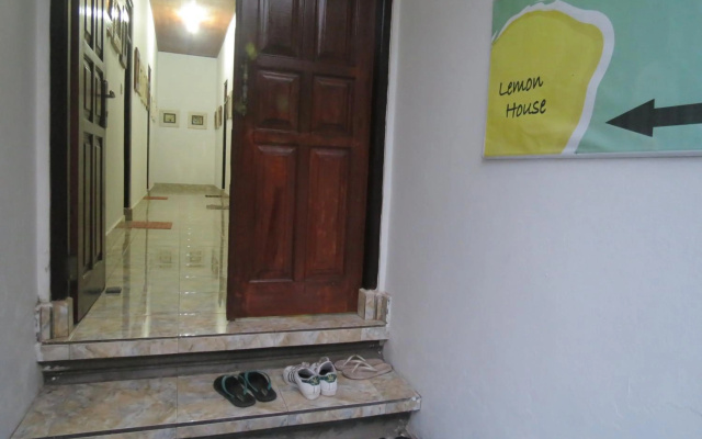 Lemon House — hotel in Padangbai