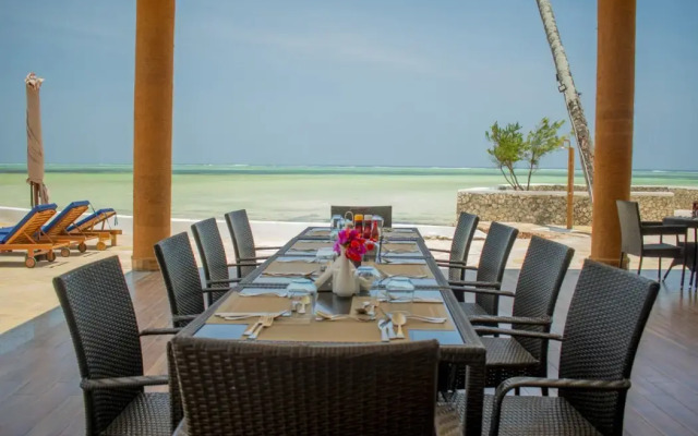 Royal Mandarin Hotel & Resort