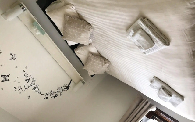 Breeze Guest House
