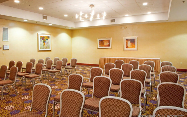 Holiday Inn Manassas - Battlefield by IHG