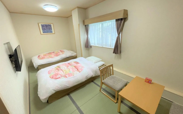 Shigisan Kanko Hotel – Guest Rooms – Sango