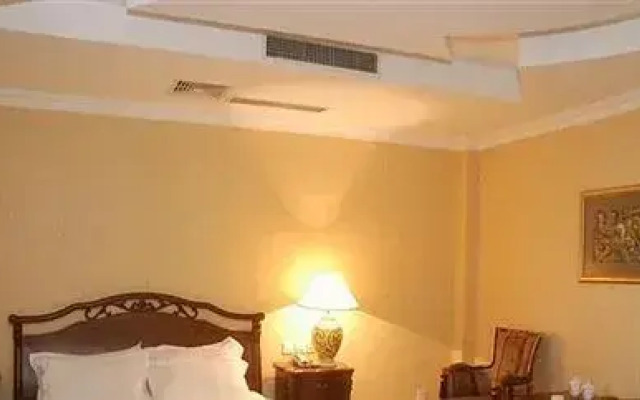 Lin Fuxin International Hotel