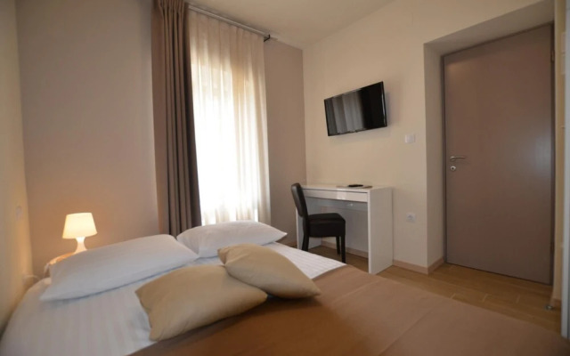 Juraga Room 1 in Bale