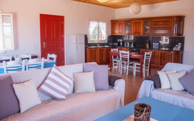 Secluded 3 BR House 5 mins from Kapsali