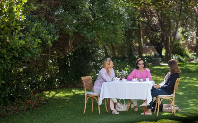 The Gables Suite- Adults Only