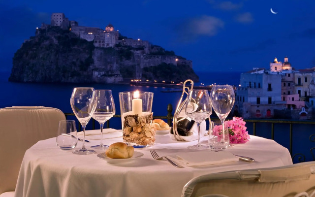 Miramare E Castello Hotel