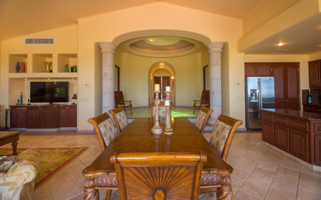 Gorgeous Villa on 5th Fairway of Palmilla Golf Course - Villa Nobel