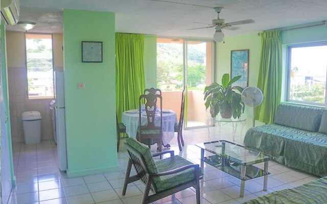 Green Island Beach Suite at Turtle Towers