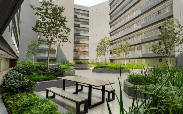 Newlands Peak Aparthotel