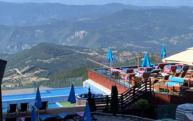 Milmari P74, Quest apartmani, Kopaonik