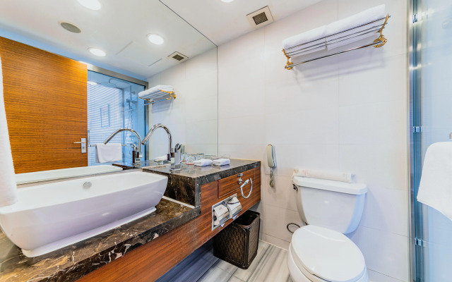 Crowne Plaza City Center Ningbo by IHG