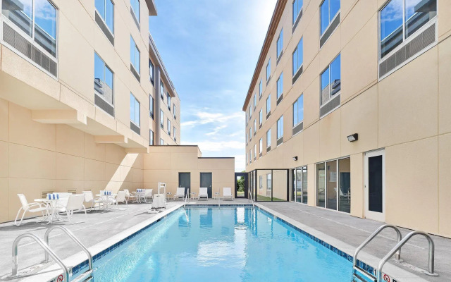 Four Points by Sheraton Oklahoma City Airport