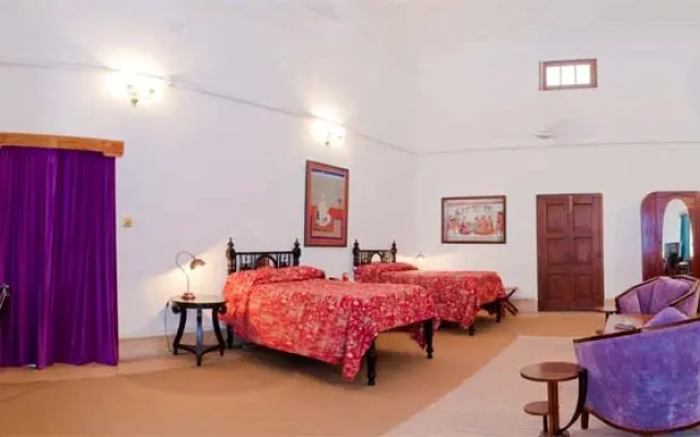Baradari Palace