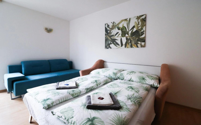 CozyNite Premium Apartment Favoriten 2