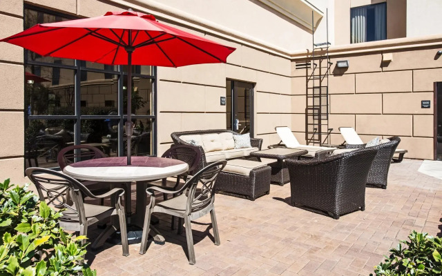 Hampton Inn & Suites Macon I-75 North