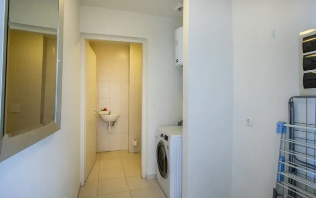 Blue Bay Apartments