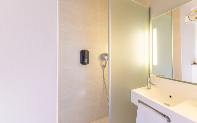 B&B HOTEL Lieusaint Carré Sénart