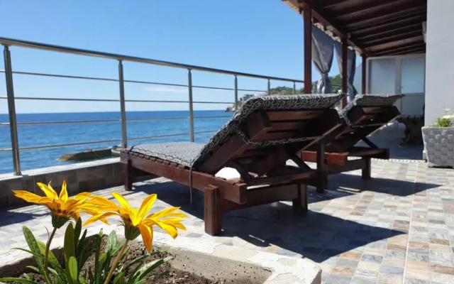 Holiday House Kruce