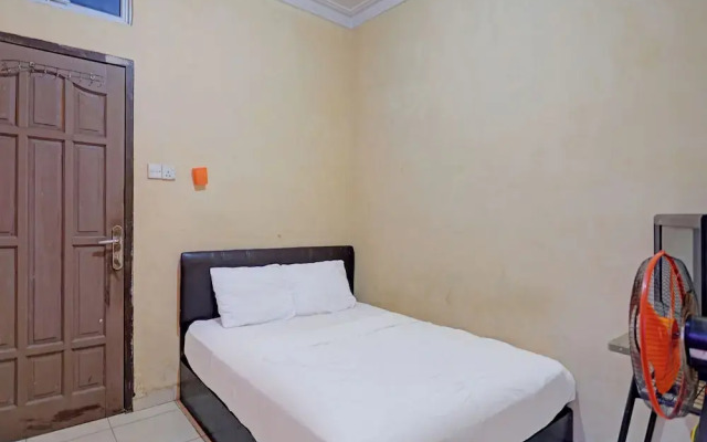 SPOT ON 92875 Pelita StayNearAnugrah Sinar Lautan