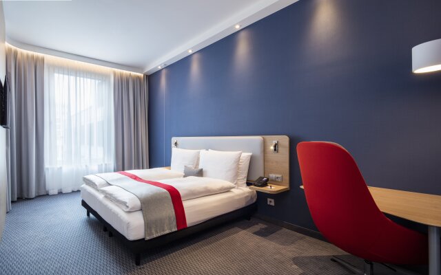 Holiday Inn Express Munich City West, an IHG Hotel