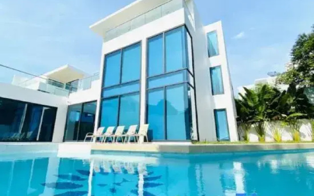 Spacious Pool Villa 6BR (Pattaya South) - VVP7.12