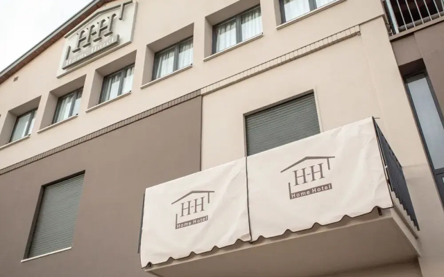 Home Hotel