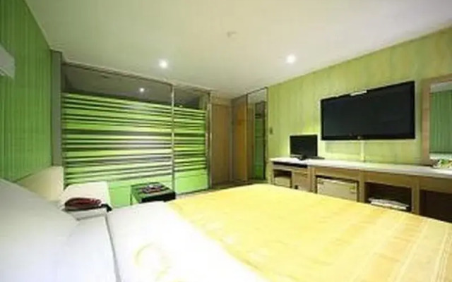 Nex Hotel