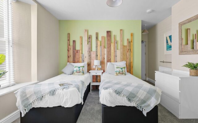 Park View Rooms and Relaxation