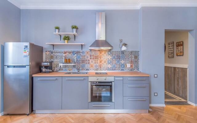 Fm Premium 2 Bdr Apartment Dondukov Blvd
