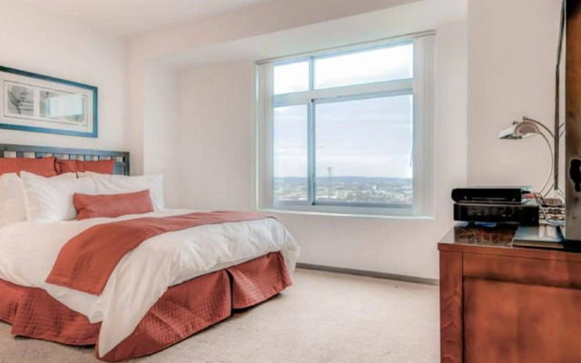 Global Luxury Suites at Kendall East